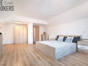 Prodej rodinného domu, Hrusice, Náves, 150 m2