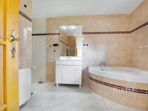 Prodej rodinného domu, Krupka, Mánesova, 162 m2