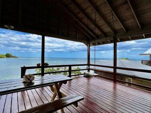 Prodej rodinného domu, Coxen Hole, Roatán, Honduras, 139 m2