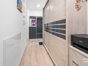 Prodej bytu 2+kk, Hradec Králové - Kukleny, Pálenecká, 68 m2