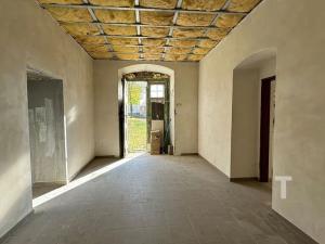 Prodej činžovního domu, Žďárná, 700 m2