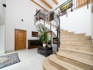 Prodej rodinného domu, Horoměřice, Za Špejcharem, 458 m2