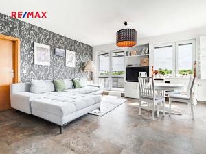 Prodej bytu 4+kk, Praha - Uhříněves, Františka Diviše, 94 m2