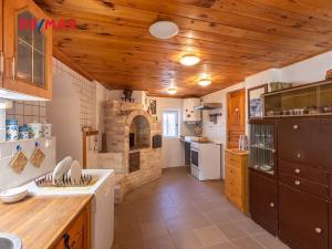 Prodej komerční nemovitosti, Obora, 900 m2