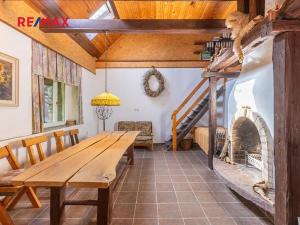 Prodej komerční nemovitosti, Obora, 900 m2