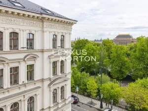 Pronájem bytu 2+1, Praha - Smíchov, Janáčkovo nábřeží, 80 m2