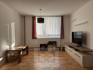 Pronájem bytu 2+1, Rousínov, V Sídlišti, 61 m2