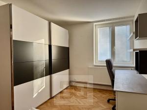 Pronájem bytu 2+1, Rousínov, V Sídlišti, 61 m2