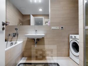 Prodej bytu 3+kk, Praha - Michle, U michelského mlýna, 116 m2