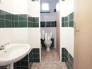 Pronájem kanceláře, Praha - Stodůlky, Za Mototechnou, 211 m2