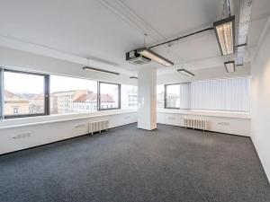 Pronájem kanceláře, Praha - Holešovice, Dělnická, 144 m2