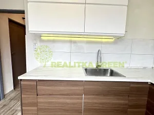 Prodej bytu 3+1, Nivnice, Sídliště, 90 m2
