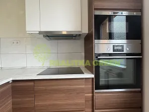 Prodej bytu 3+1, Nivnice, Sídliště, 90 m2