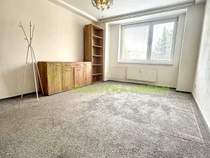 Prodej bytu 3+1, Nivnice, Sídliště, 90 m2