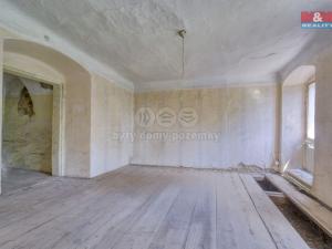 Prodej historického objektu, Červené Poříčí, 1614 m2