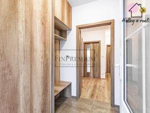 Prodej rodinného domu, Postřižín, Kozomínská, 80 m2