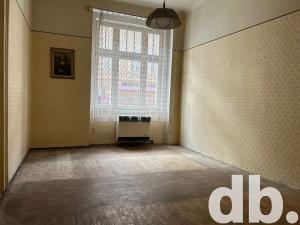 Prodej bytu 4+1, Karlovy Vary, Jaltská, 100 m2