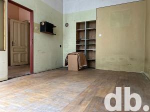 Prodej bytu 4+1, Karlovy Vary, Jaltská, 100 m2