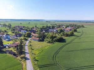 Prodej pozemku pro bydlení, Chroustovice, 1420 m2