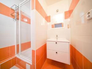 Prodej bytu 1+kk, Praha - Žižkov, Na Jarově, 25 m2