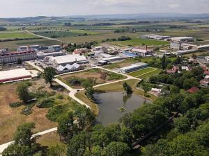 Prodej komerčního pozemku, Holešov, 2397 m2