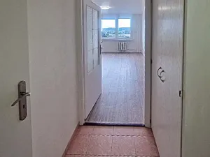 Pronájem bytu 2+kk, Praha - Modřany, Jordana Jovkova, 41 m2
