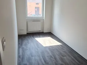 Pronájem bytu 3+kk, Kladno, Vrchlického, 70 m2