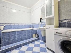 Pronájem bytu 3+kk, Praha - Kobylisy, Šimůnkova, 100 m2