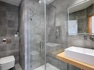 Pronájem bytu 3+kk, Praha - Kobylisy, Šimůnkova, 100 m2
