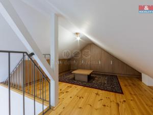 Prodej bytu 4+kk, Karlovy Vary - Stará Role, Husova, 70 m2