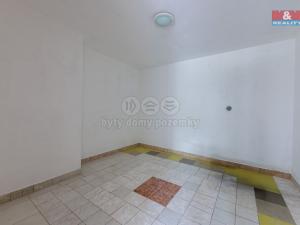 Prodej bytu 4+kk, Karlovy Vary - Stará Role, Husova, 70 m2