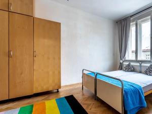 Pronájem bytu 2+kk, Praha - Vršovice, Oblouková, 43 m2