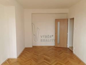 Prodej bytu 2+1, Praha - Vinohrady, Nad Primaskou, 52 m2