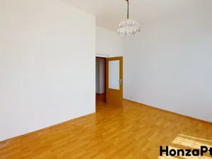Pronájem bytu 2+1, Louny, Postoloprtská, 68 m2