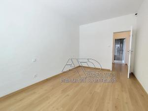 Pronájem rodinného domu, České Budějovice, 170 m2