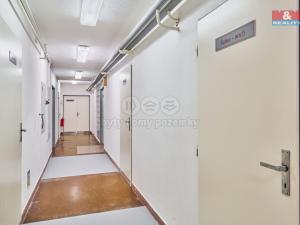 Pronájem obchodního prostoru, Trutnov - Poříčí, Polská, 327 m2