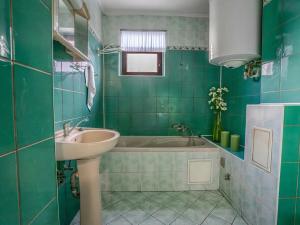 Prodej bytu 2+kk, Chotěvice, 60 m2
