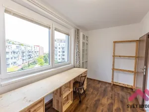 Pronájem bytu 4+kk, Praha - Střížkov, Makedonská, 110 m2