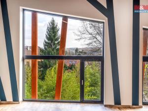 Pronájem obchodního prostoru, Okrouhlo, 1076 m2