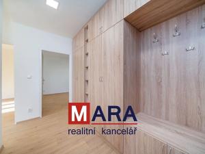 Pronájem bytu 2+1, Hranice, Obránců míru, 51 m2
