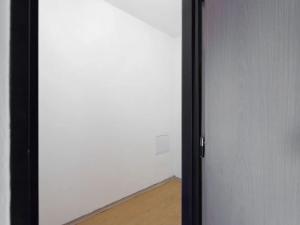 Prodej bytu 2+1, Praha - Kobylisy, Slancova, 67 m2