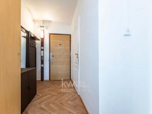 Pronájem bytu 2+kk, Praha - Horní Měcholupy, Nad přehradou, 45 m2