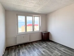 Pronájem bytu 1+1, Chomutov, Zahradní, 35 m2