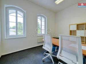 Pronájem kanceláře, Mariánské Lázně - Úšovice, U Mlékárny, 77 m2