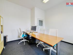 Pronájem kanceláře, Mariánské Lázně - Úšovice, U Mlékárny, 77 m2
