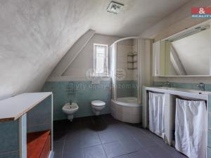 Prodej bytu 5+1, Karlovy Vary - Bohatice, Fričova, 105 m2