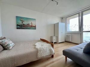 Prodej bytu 4+kk, Praha - Černý Most, Kpt. Stránského, 66 m2