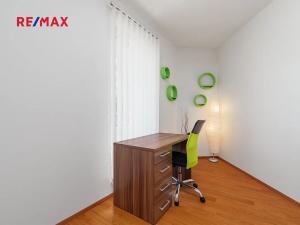 Pronájem bytu 2+kk, Praha - Zličín, Sazovická, 48 m2