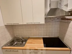 Pronájem kanceláře, Praha - Staré Město, Platnéřská, 57 m2