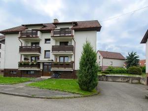 Prodej bytu 3+1, Hrádek, Družstevní, 75 m2